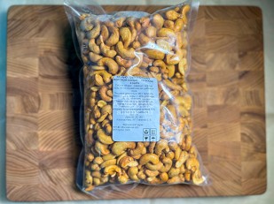 Вобла (18+) с икрой: Кешью 