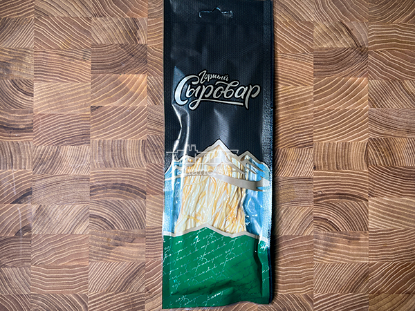 Сыр 60 гр ГОРНЫЙ СЫРОВАР (Паутинка копчёная) во Владикавказе