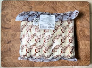 Сыр к пиву: Сыр 1 кг ГОРНЫЙ СЫРОВАР (Метёлка с укропом и чесноком)